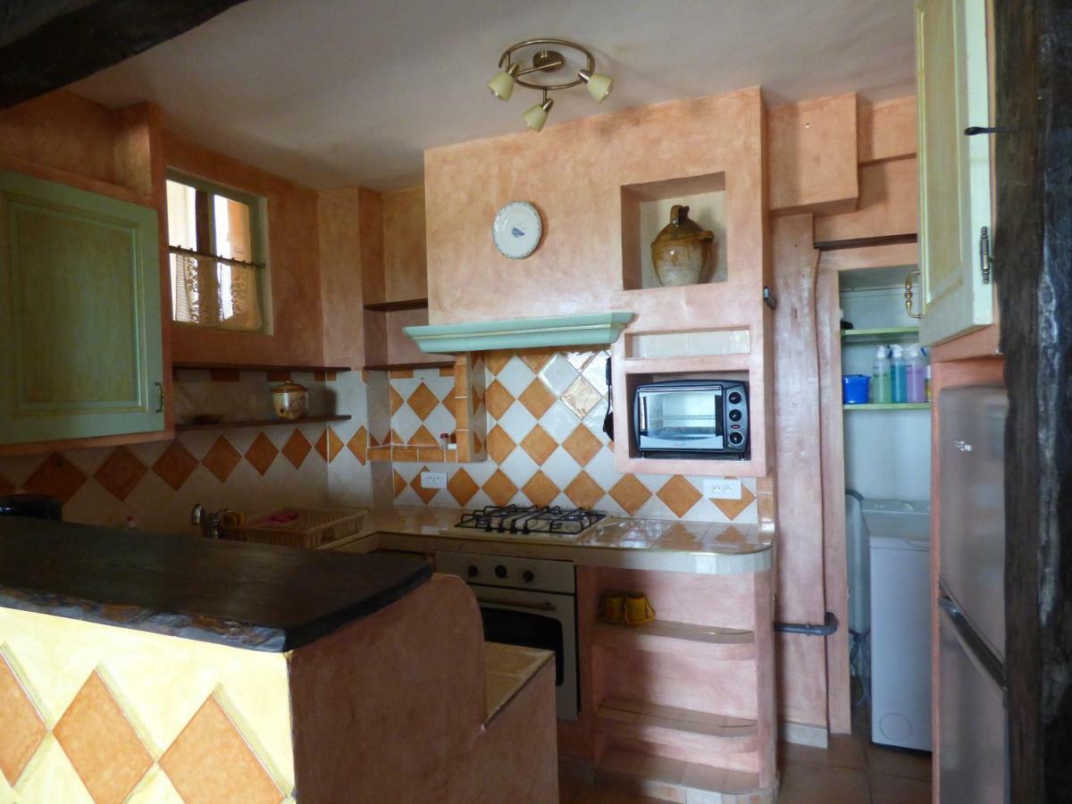 Le Gite De Dedee Entrevennes Exterior photo